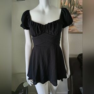 B Darlin Juniors' On/Off-The-Shoulder Puff-Sleeve Romper.